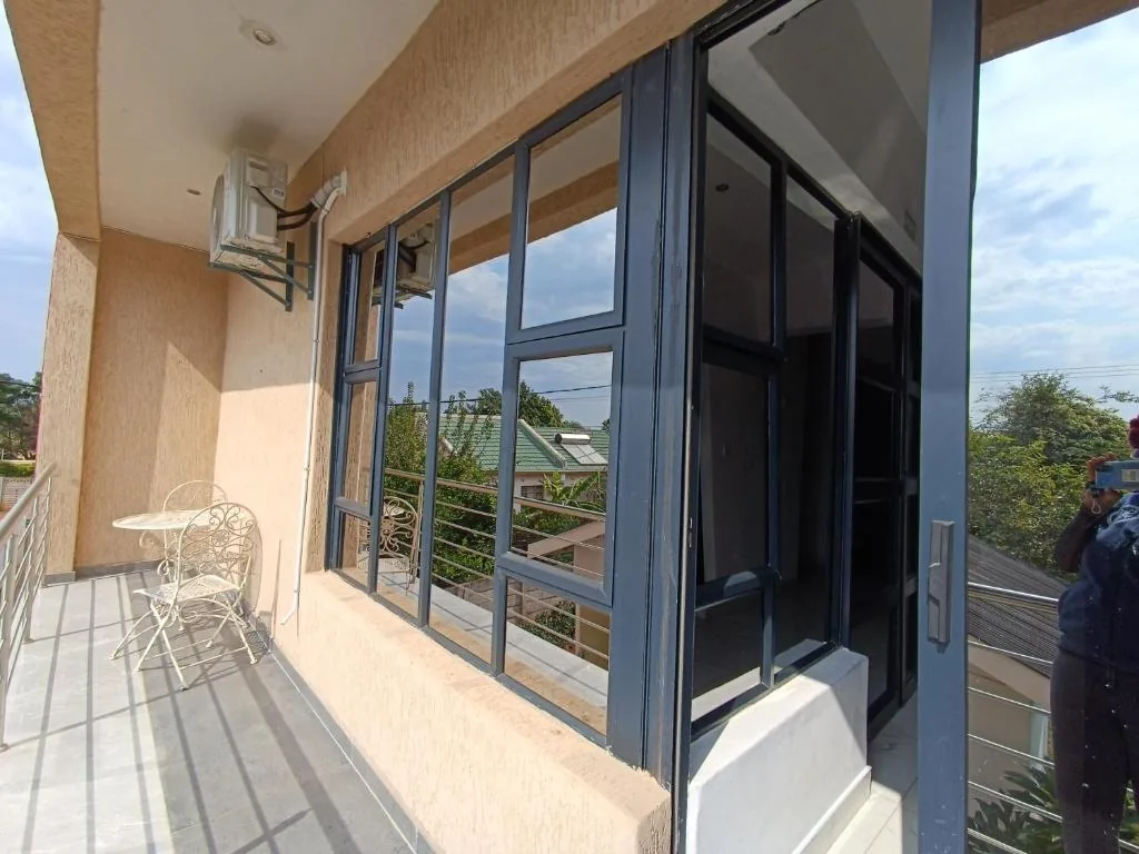 Standard Room 6 balcony