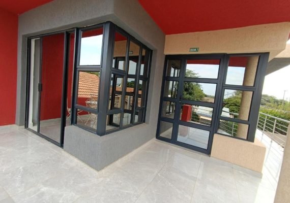 Executive Room 7