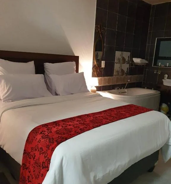 Executive Room Room 3