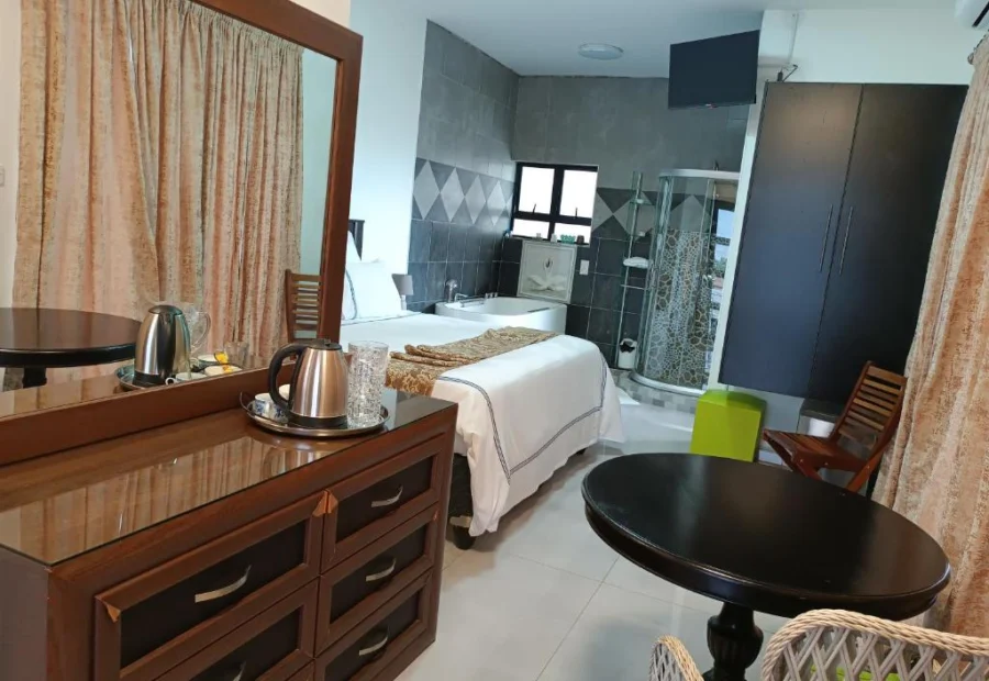 Executive Room 7